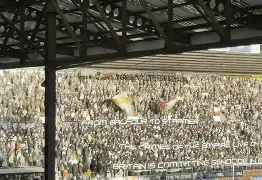 凯尔特人队在季后赛中遭遇困难,集体努力克服 凯尔特人队在季后赛中遭遇困难,集体努力克服