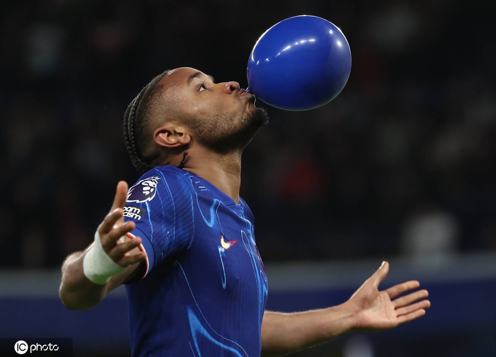 C7娱乐APP-切尔西客场逼平南安普顿，难分胜负的简单介绍