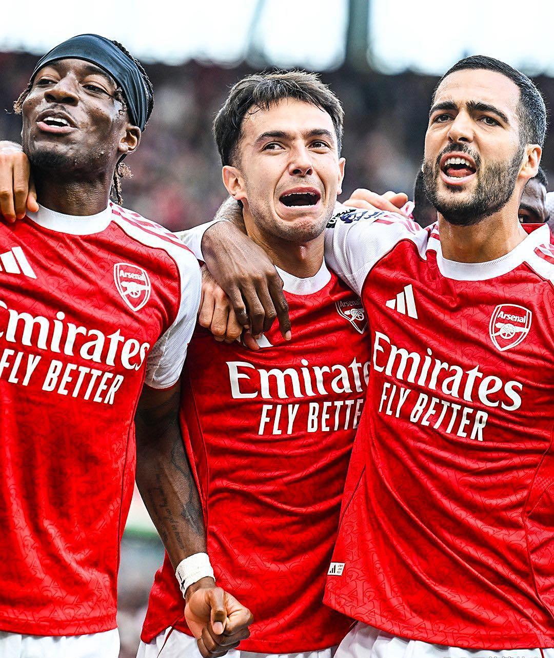 包含阿森納射手取得穩定進球，為球隊屢獲勝利的词条